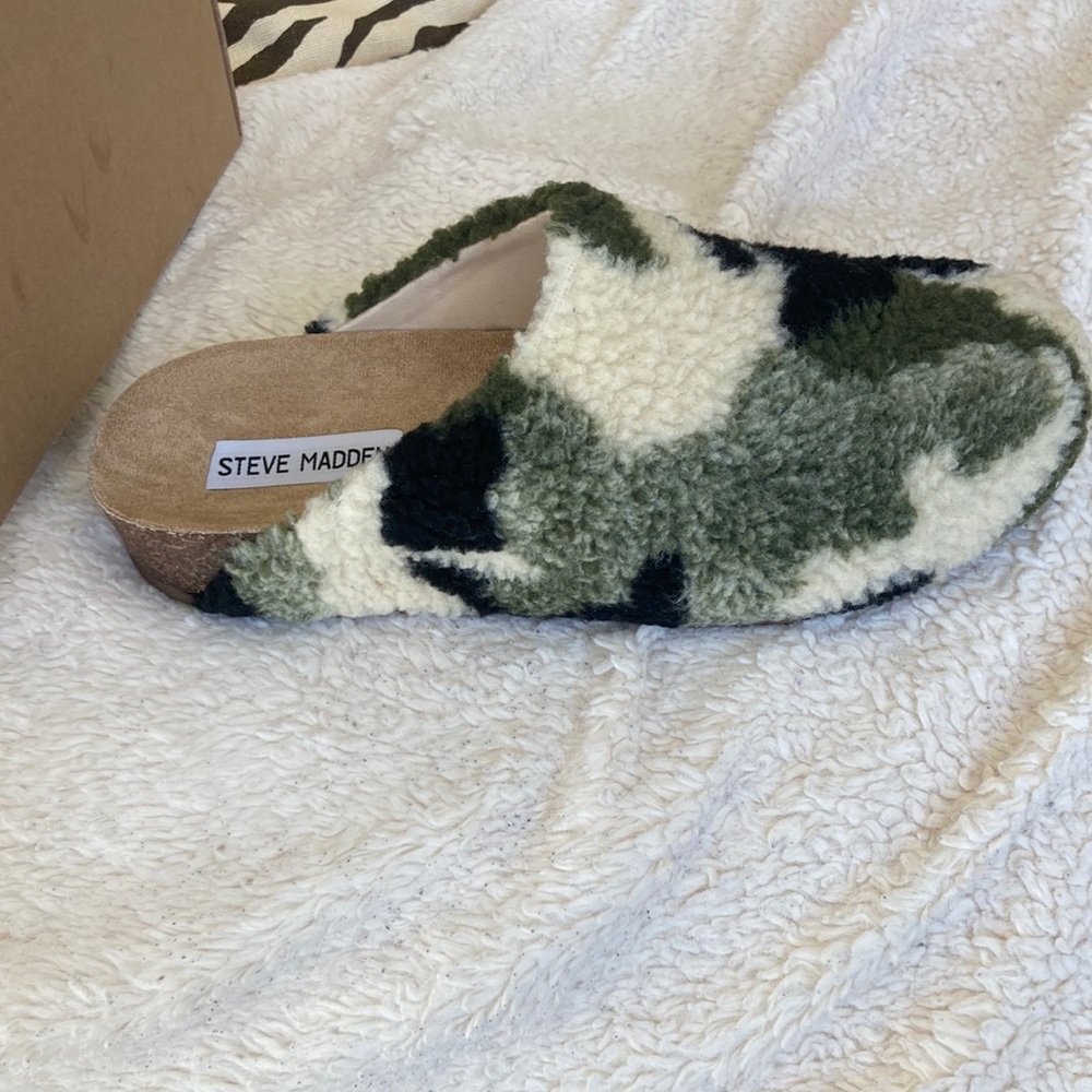 Brand new clogs. Still in the box